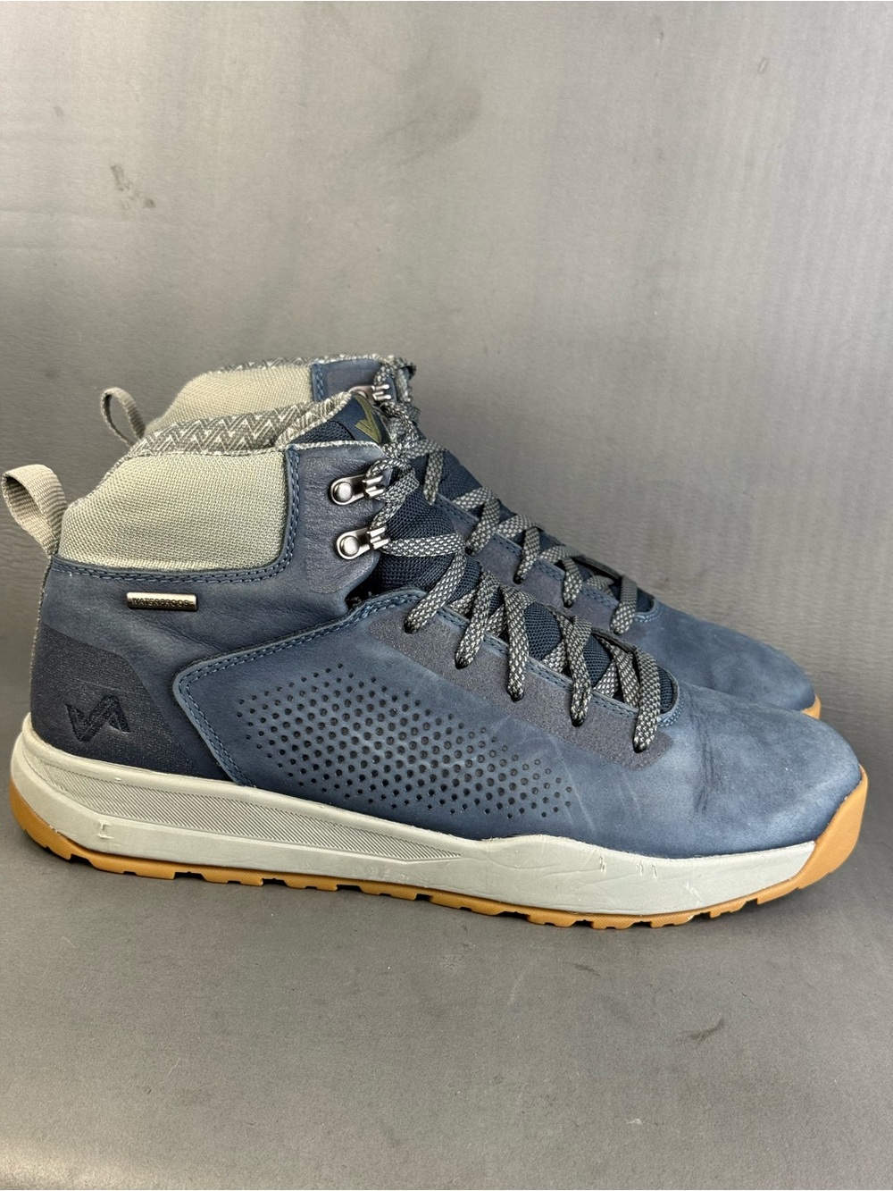 Forsake Dispatch Mid Waterproof Hiking Sneaker Loden boot shoes men’s size 10.5